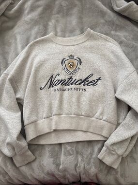 Abercrombie & Fitch Light Gray Nantucket Crest Crewneck